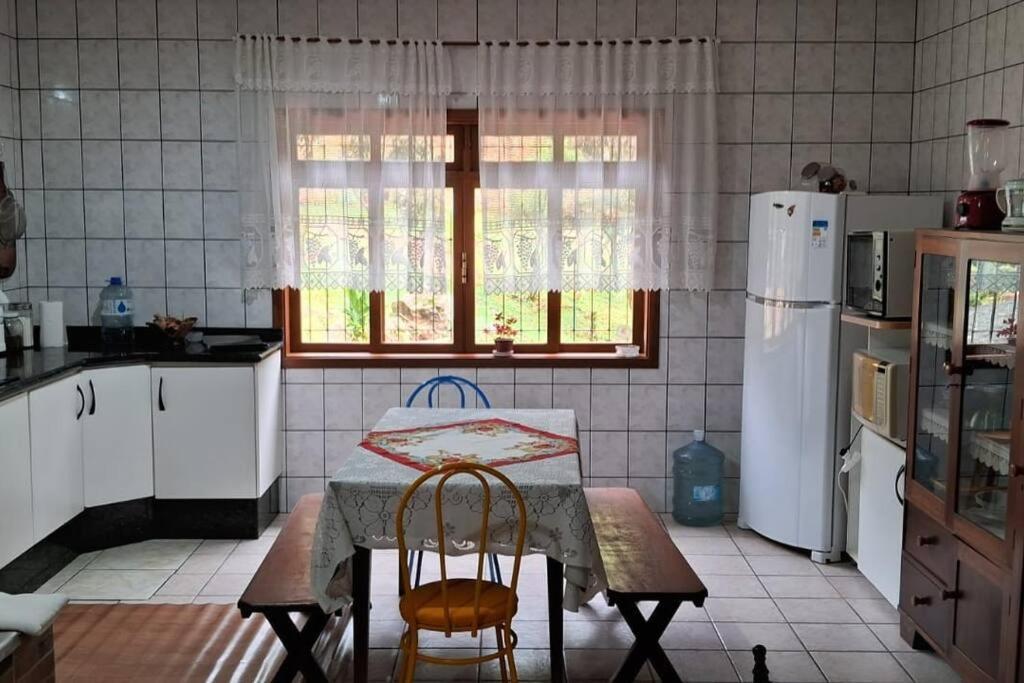 Sitio Som Das Aguas Benedito Novo Екстериор снимка